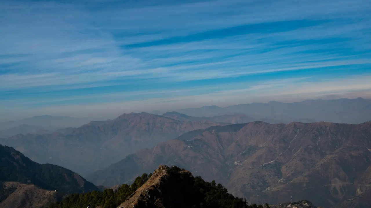 Exploring Dalai Hills: A Journey through Mussoorie’s Scenic Gem